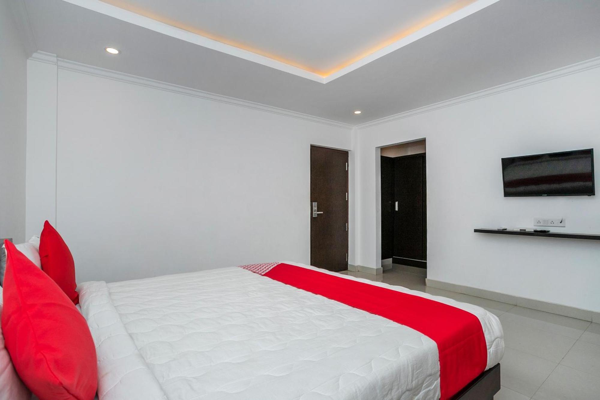 Collection O Cosmopolitan Hotell Devanahalli Eksteriør bilde
